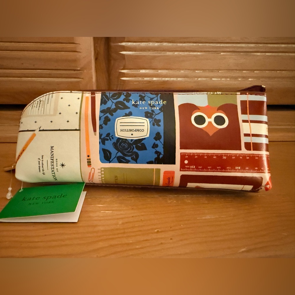 ♠️ Kate Spade Multicolor Pencil Case - Picture 2 of 6